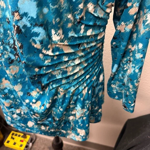 Dana Buchman Teal Abstract Ruched Side Scoop Neck Top XL - Picture 2 of 9